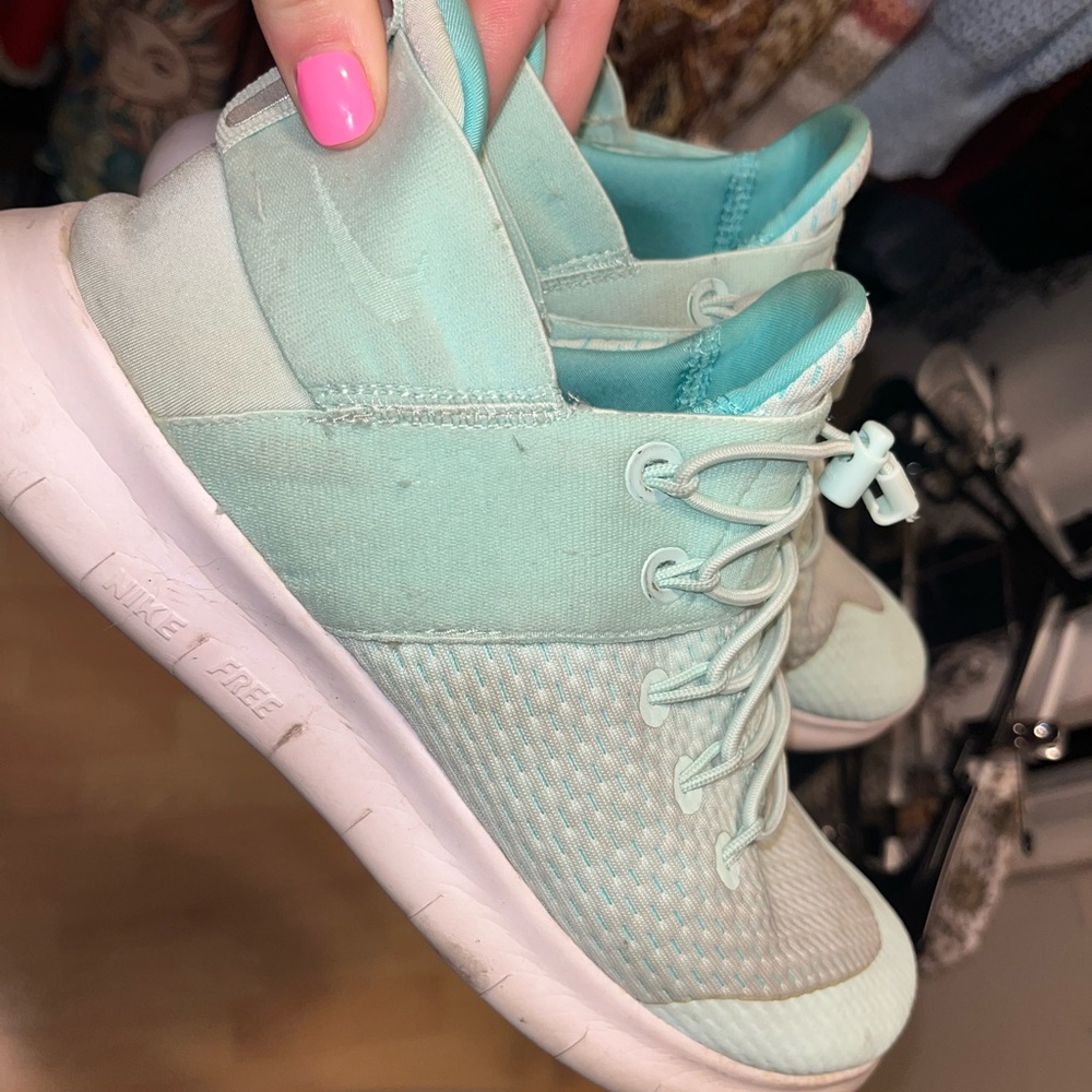 Nike Women’s Mint Green Slip-On Athletic Sneakers